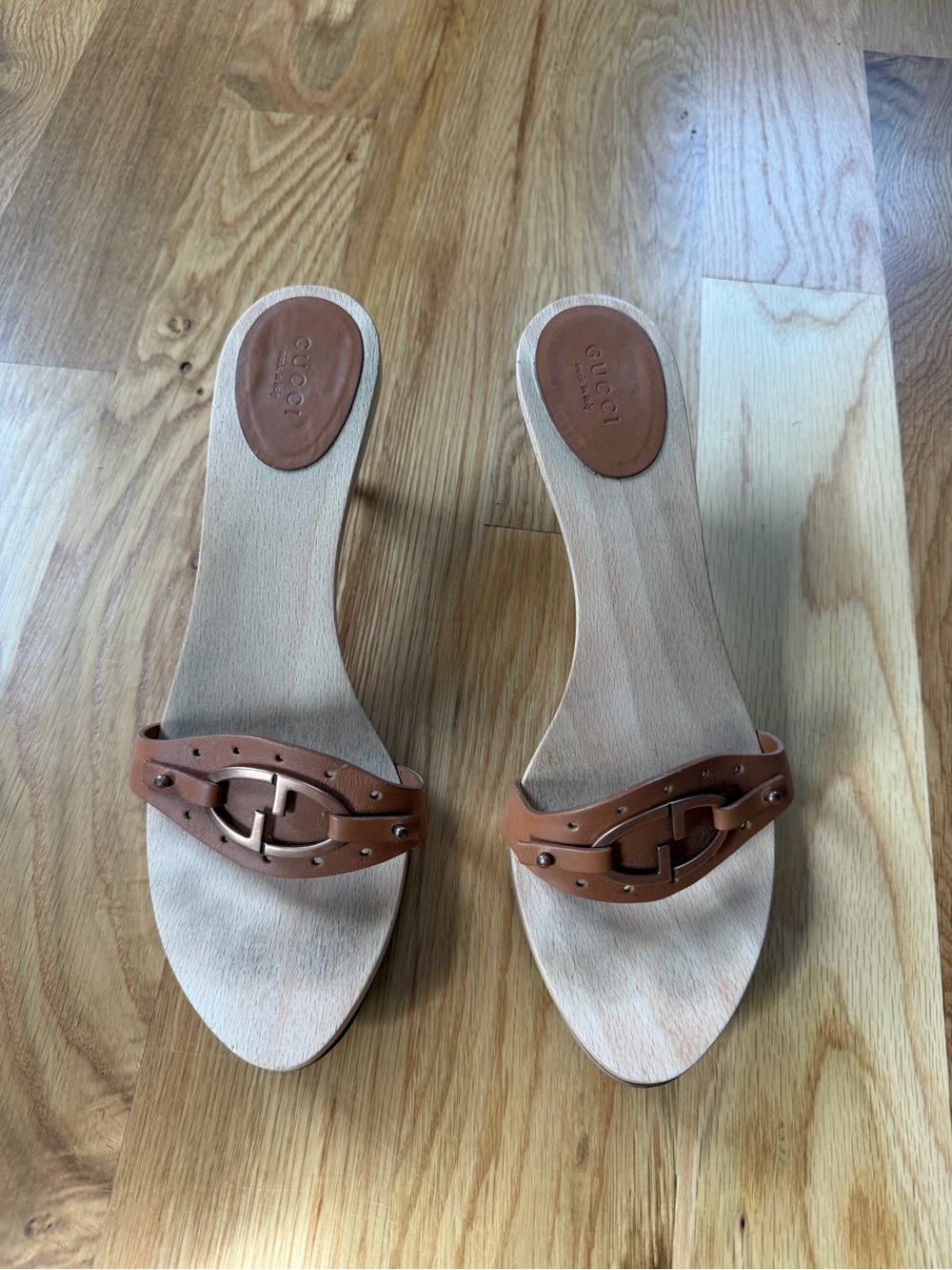 Gucci Tan Leather Slip-On Mules with Interlocking Buckle